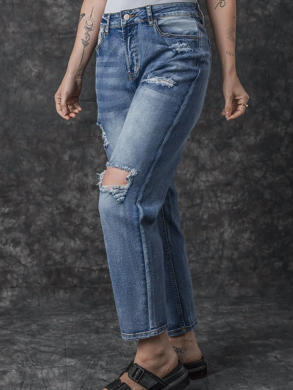 Boyfriend Fit Ripped Jeans