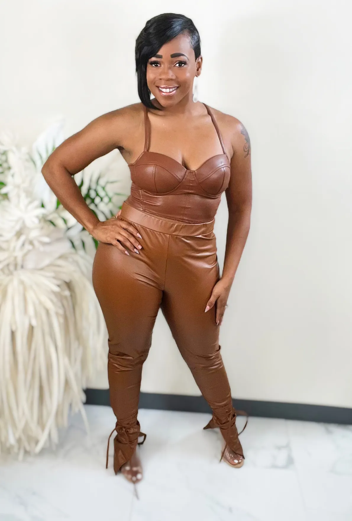 Kemi High Waist- Pants (Brown)
