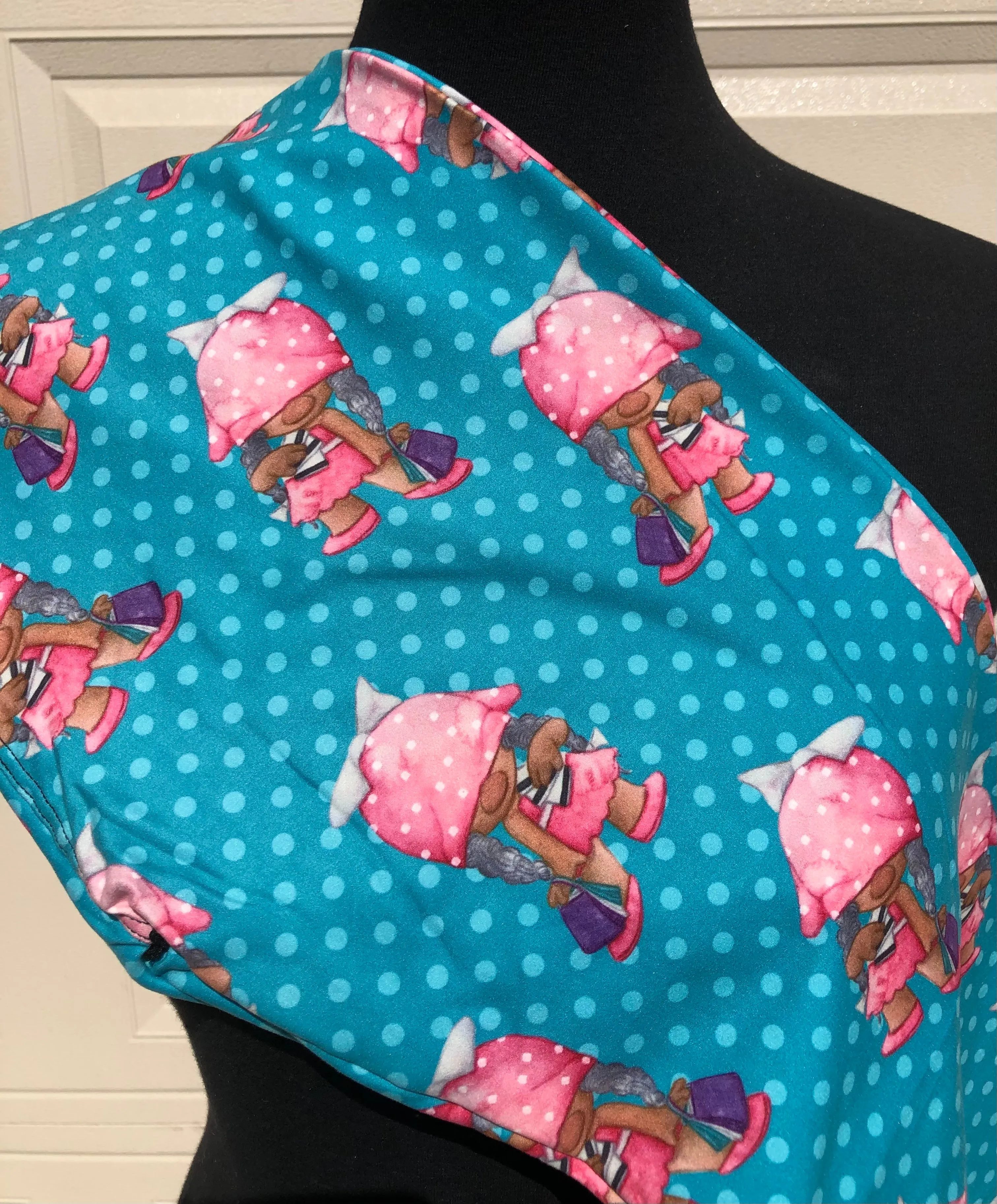 Shopping Gnome Capris